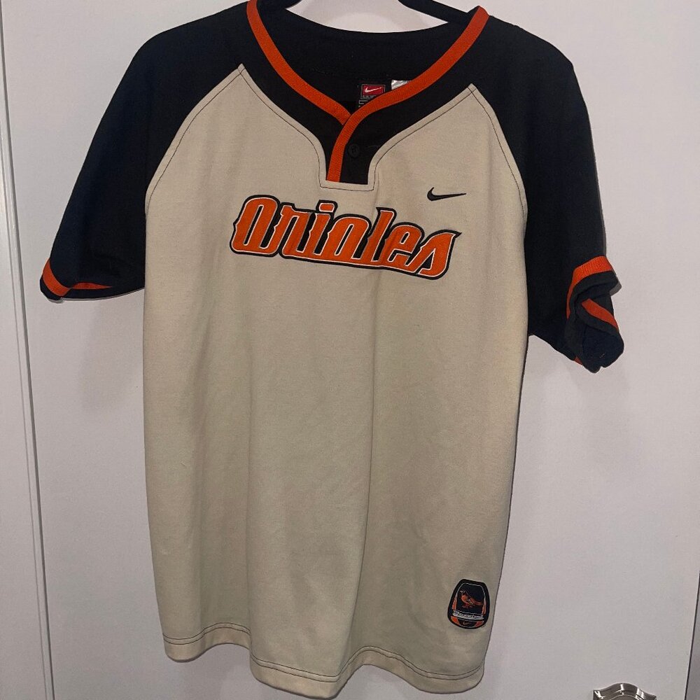 Big Kids Vintage Orioles Jersey Size XL (18-20)